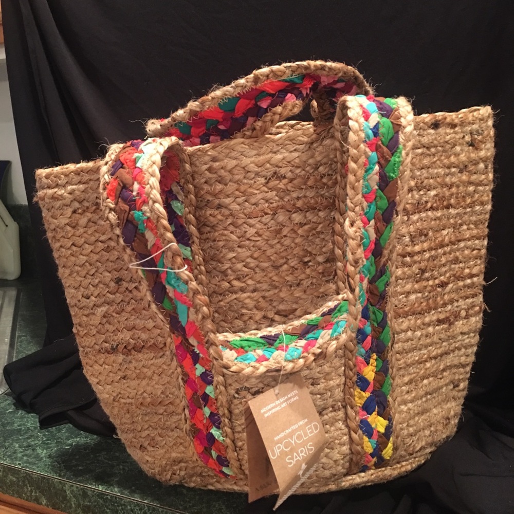 Tote bag